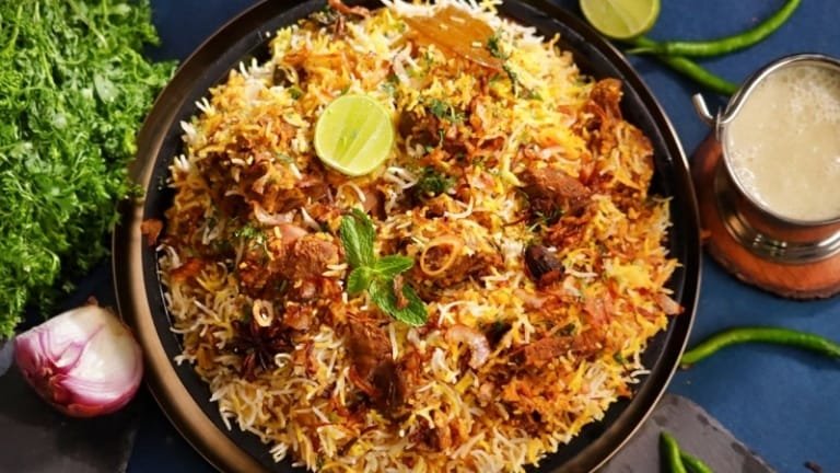 ಹೈದರಾಬಾದಿ ದಂ ಚಿಕನ್ ಬಿರಿಯಾನಿ